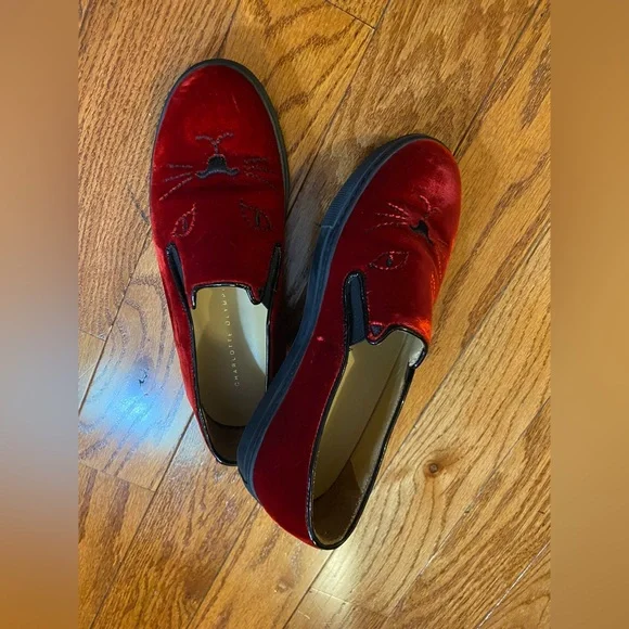Charlotte Olympia Red Velvet Kitten Sneakers Cool Cat Size